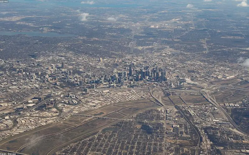 Dallas skyline - Cross Country Moving destination